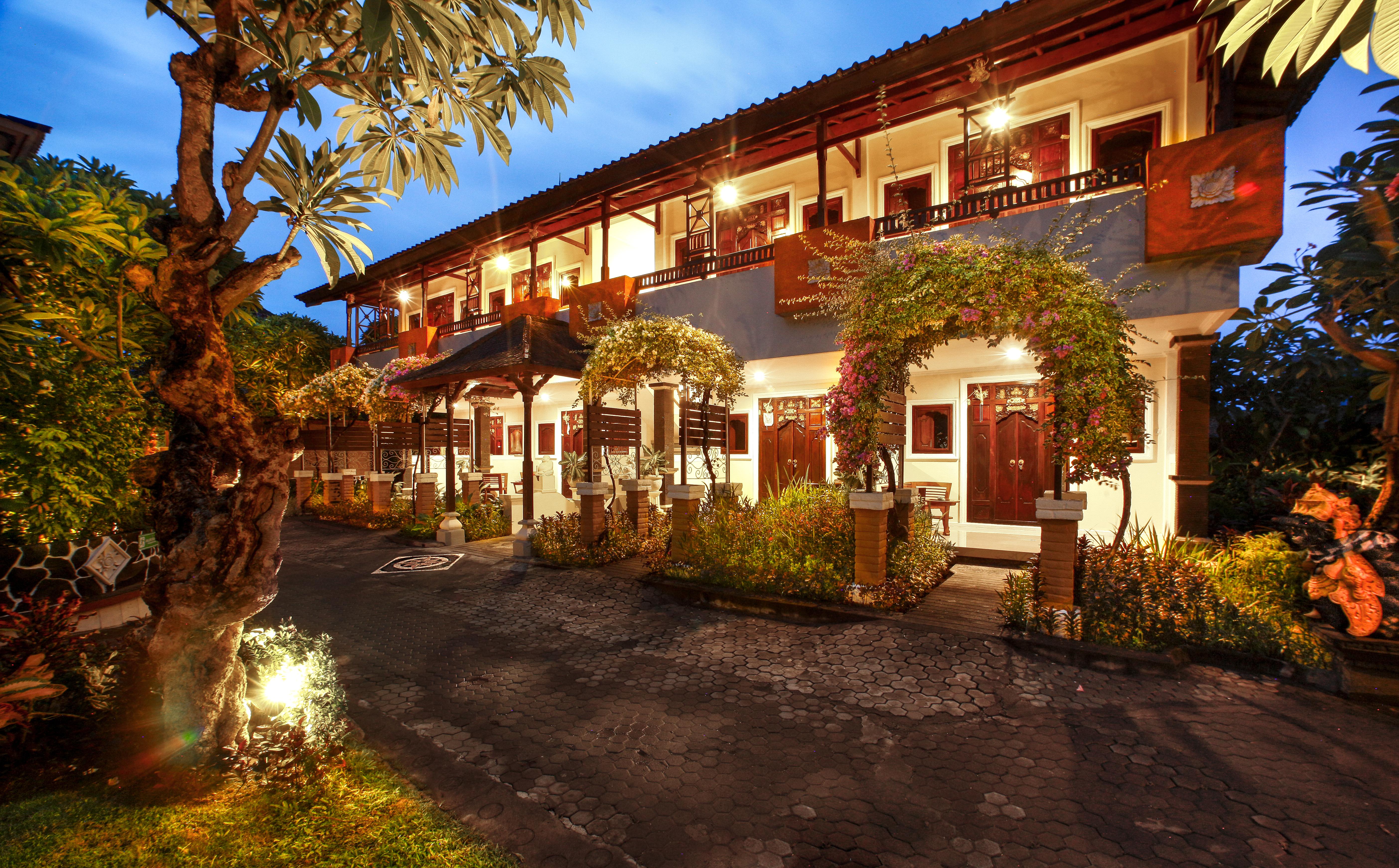 Bali Taman Beach Resort & Spa Lovina Buleleng  Екстер'єр фото