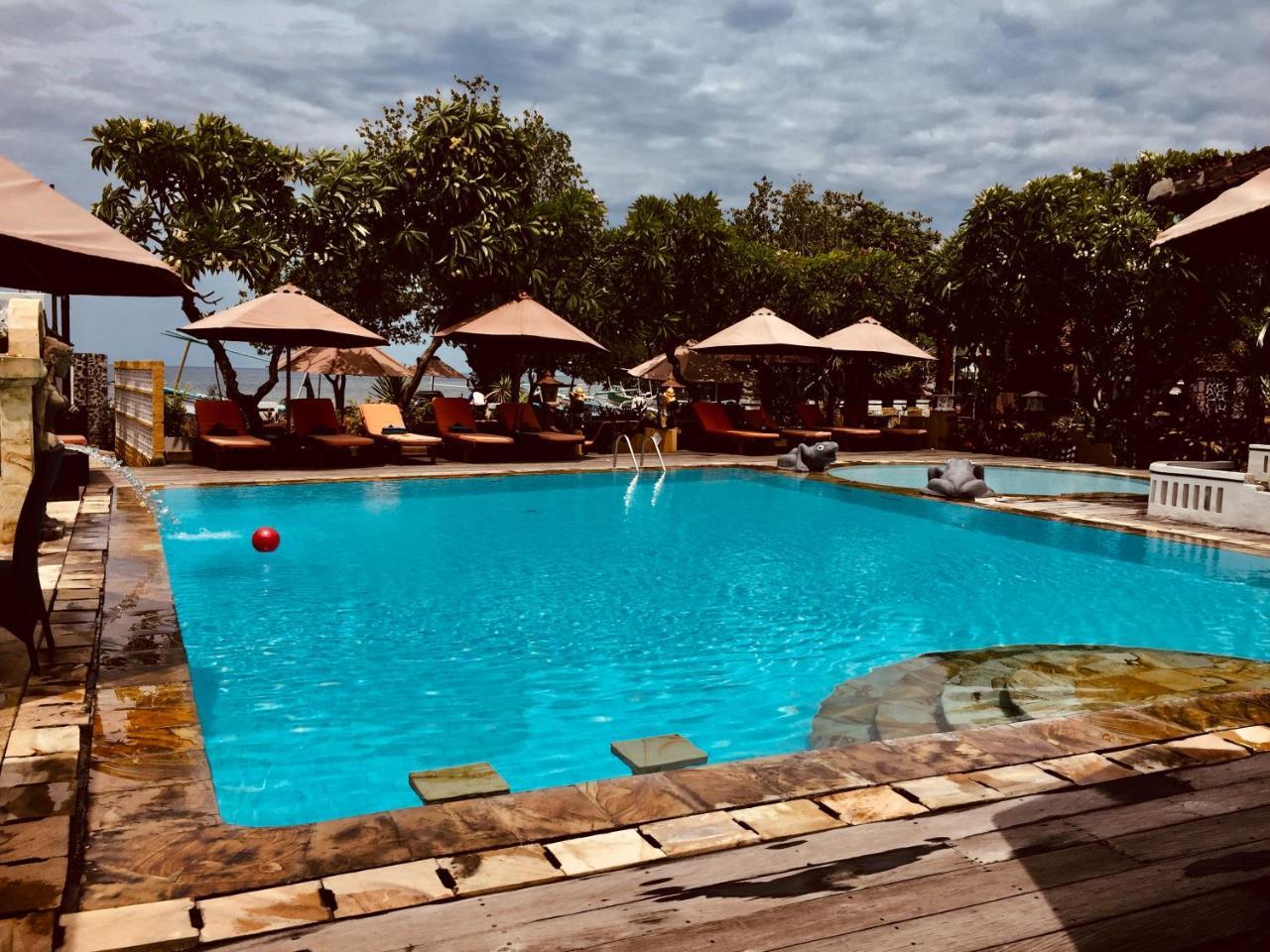 Bali Taman Beach Resort & Spa Lovina Buleleng  Екстер'єр фото